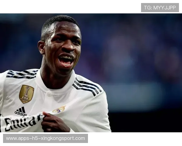 维尼修斯骤停突然转向让皇马再度进入火力模式